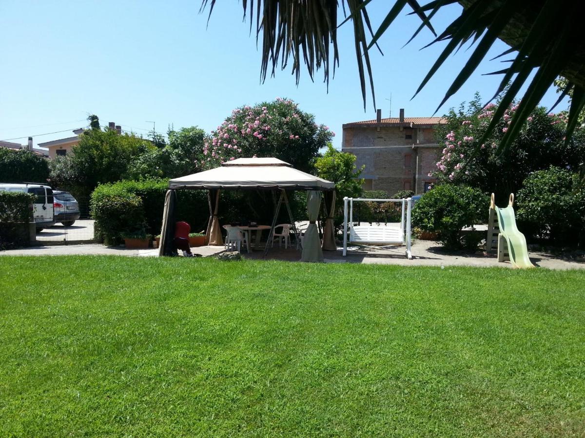Apartamento Garden Basement - Seminterrato Max 4 Ospiti - Fiumicino Vicino Aeroporto E Fiera Exterior foto