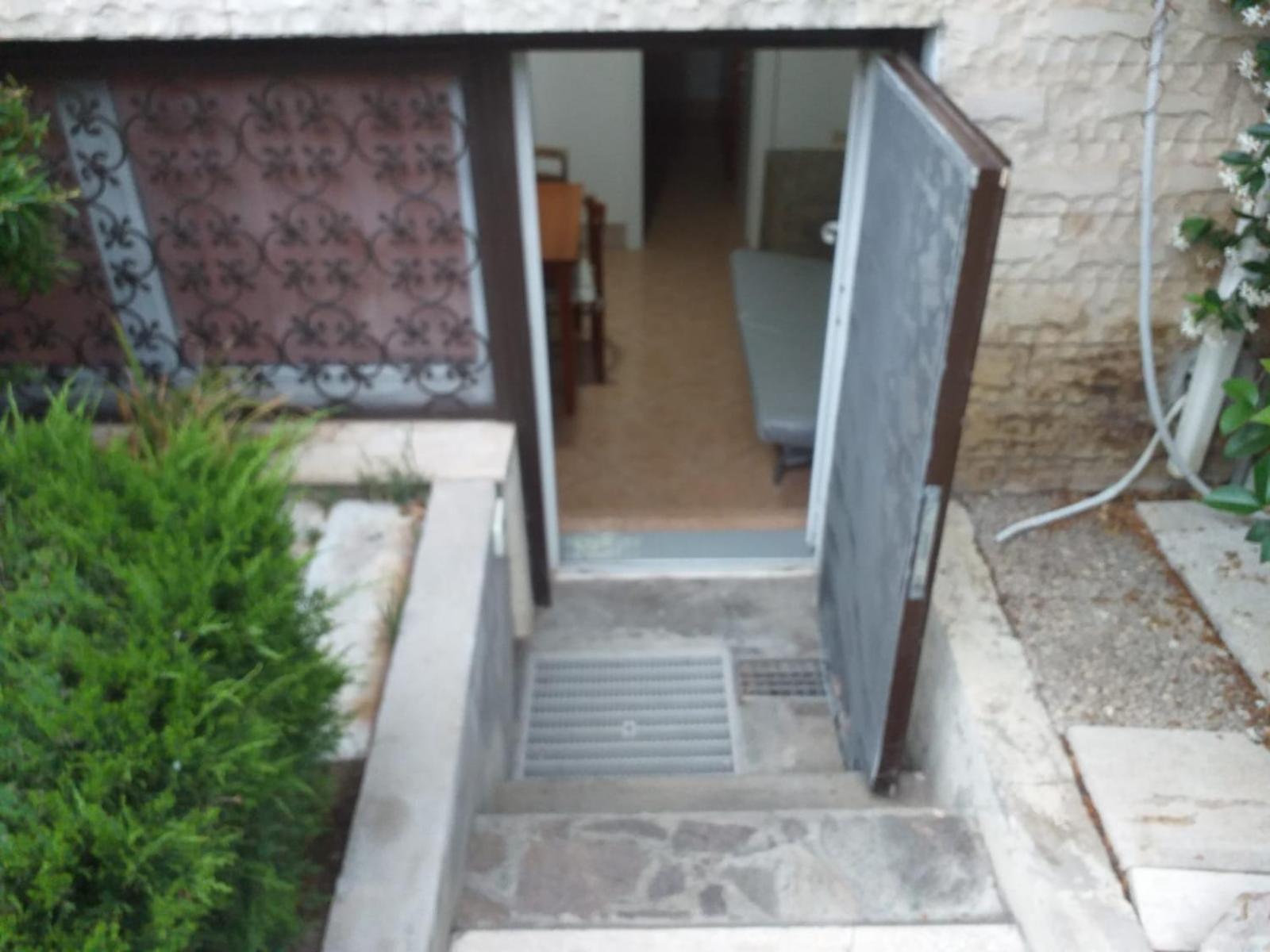 Apartamento Garden Basement - Seminterrato Max 4 Ospiti - Fiumicino Vicino Aeroporto E Fiera Exterior foto